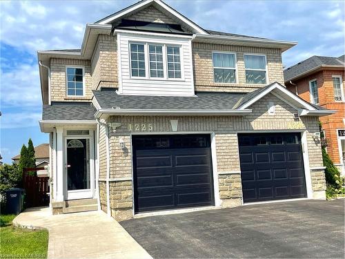 1225 Foxglove Place, Mississauga, ON - Outdoor With Facade