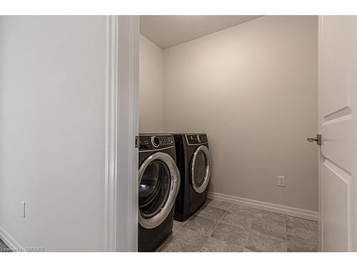 34 Renaissance Drive, St. Thomas, ON - Indoor Photo Showing Laundry Room