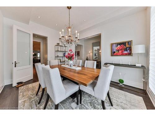 116 Maurice Drive, Oakville, ON - Indoor Photo Showing Dining Room