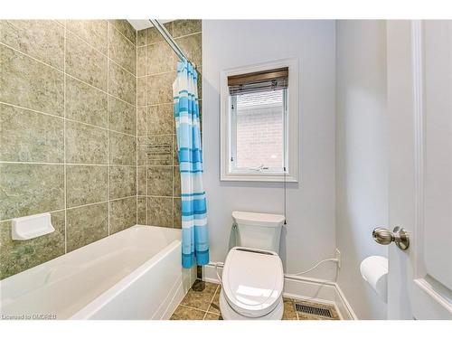 2312 Lyndhurst Drive, Oakville, ON - Indoor Photo Showing Bathroom