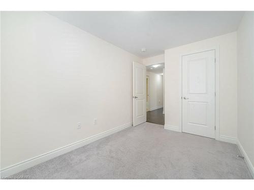 84 Heming Trail, Hamilton, ON - Indoor Photo Showing Other Room