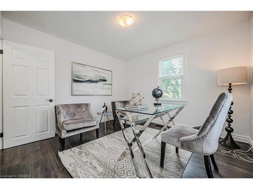 150 West 25Th Street, Hamilton, ON - Indoor Photo Showing Dining Room