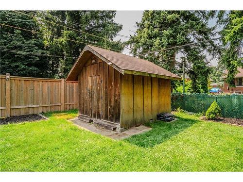 150 West 25Th Street, Hamilton, ON - Outdoor With Backyard