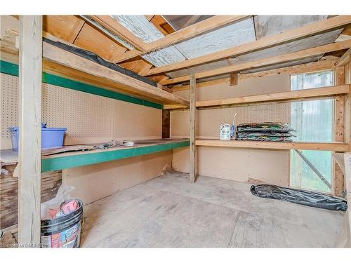 150 West 25Th Street, Hamilton, ON - Indoor Photo Showing Basement