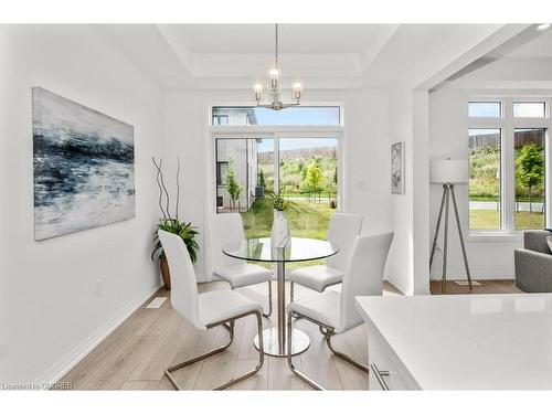 48-4552 Portage Road, Niagara Falls, ON - Indoor Photo Showing Dining Room