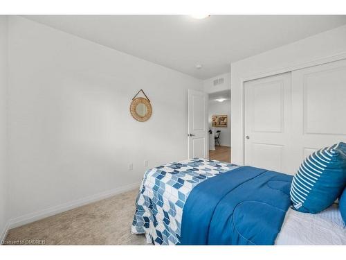 48-4552 Portage Road, Niagara Falls, ON - Indoor Photo Showing Bedroom