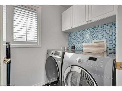 4223 Cole Crescent, Burlington, ON - Indoor Photo Showing Laundry Room