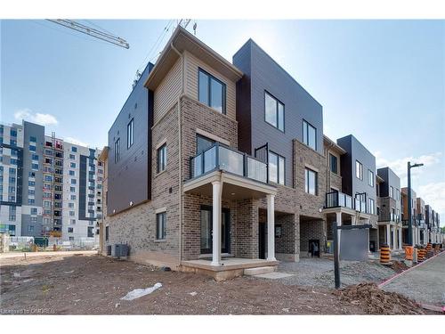 110-36 Dryden Lane, Hamilton, ON - Outdoor With Facade