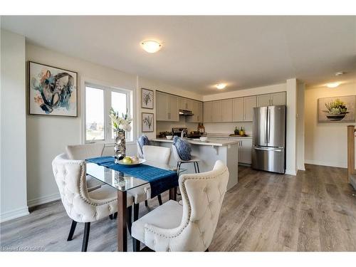 110-36 Dryden Lane, Hamilton, ON - Indoor Photo Showing Dining Room