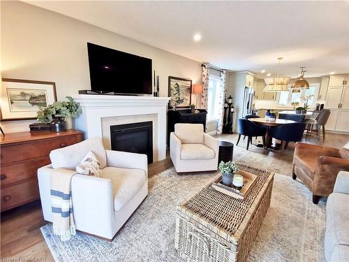 41 Waterloo Street, Elora, ON - Indoor Photo Showing Living Room With Fireplace