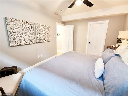 41 Waterloo Street, Elora, ON - Indoor Photo Showing Bedroom