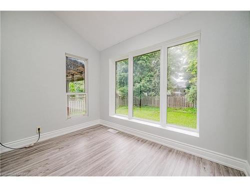 152 West 19Th Street, Hamilton, ON - Indoor Photo Showing Other Room