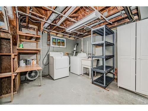 152 West 19Th Street, Hamilton, ON - Indoor Photo Showing Laundry Room