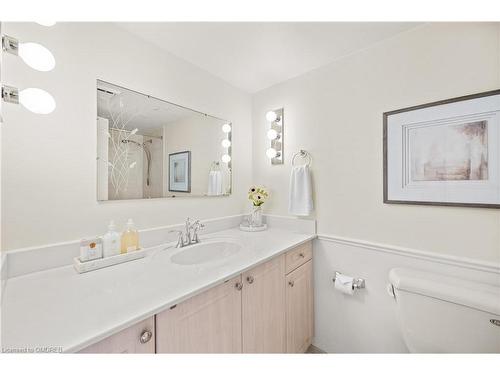 2002-2180 Marine Drive, Oakville, ON - Indoor Photo Showing Bathroom