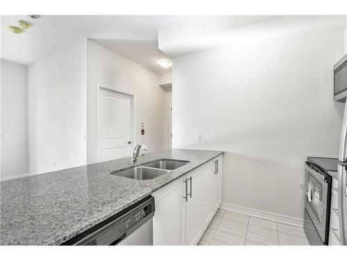 103-2393 Bronte Road Road, Oakville, ON - Indoor Photo Showing Kitchen With Double Sink