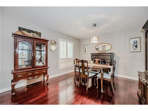 13 Legend Lane, Brampton, ON - Indoor Photo Showing Dining Room