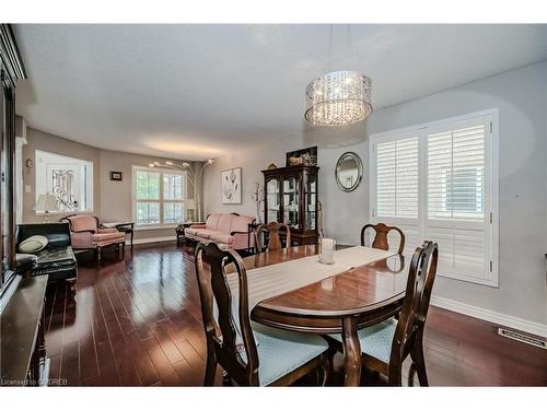 13 Legend Lane, Brampton, ON - Indoor Photo Showing Dining Room