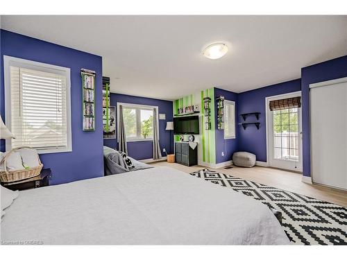 13 Legend Lane, Brampton, ON - Indoor Photo Showing Bedroom