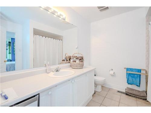 13 Legend Lane, Brampton, ON - Indoor Photo Showing Bathroom