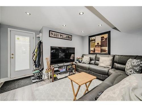 13 Legend Lane, Brampton, ON - Indoor Photo Showing Living Room