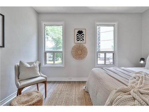 140 West Lodge Avenue, Toronto, ON - Indoor Photo Showing Bedroom