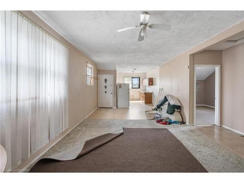 1171 Albert Road, Windsor, ON - Indoor Photo Showing Other Room