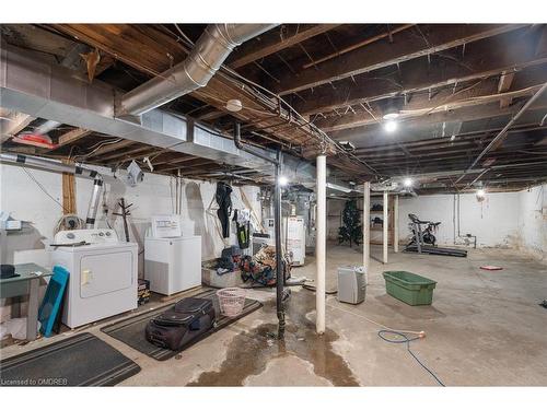 1171 Albert Road, Windsor, ON - Indoor Photo Showing Basement