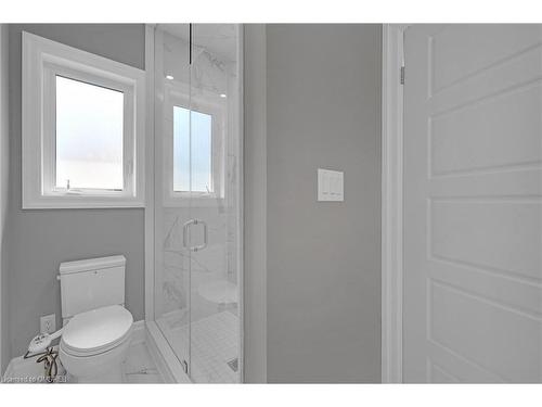 3298 Rattlesnake Path, Oakville, ON - Indoor Photo Showing Bathroom