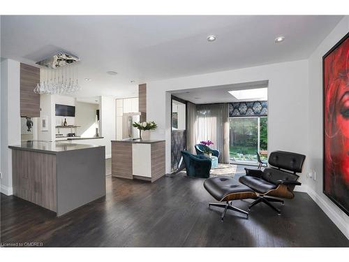 54 Holyrood Avenue, Oakville, ON - Indoor Photo Showing Kitchen