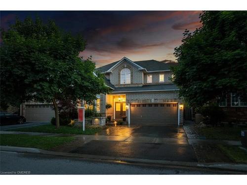 2284 Foxhole Circle, Oakville, ON - Outdoor With Facade