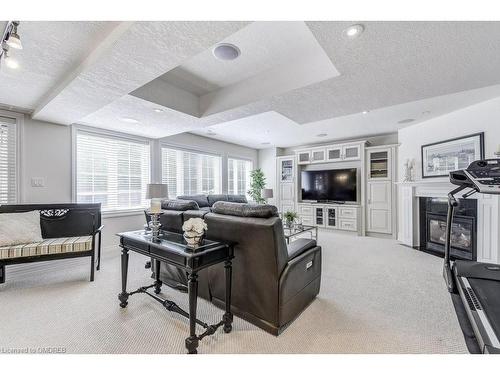 168 Diiorio Circle, Ancaster, ON - Indoor With Fireplace