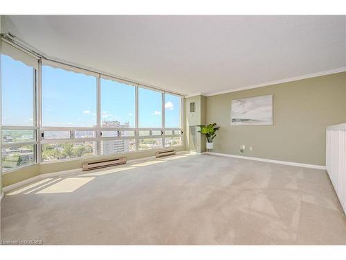 1705-2180 Marine Drive, Oakville, ON - Indoor