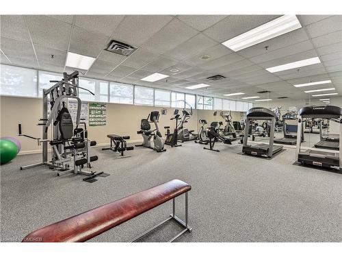 1705-2180 Marine Drive, Oakville, ON - Indoor Photo Showing Gym Room