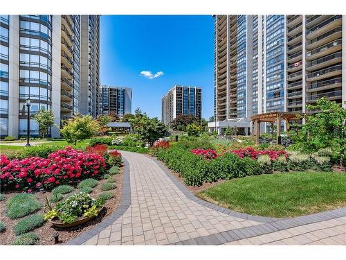 1705-2180 Marine Drive, Oakville, ON - Outdoor With Facade