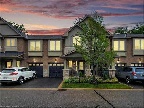 5-2086 Ghent Avenue, Burlington, ON - Outdoor With Facade