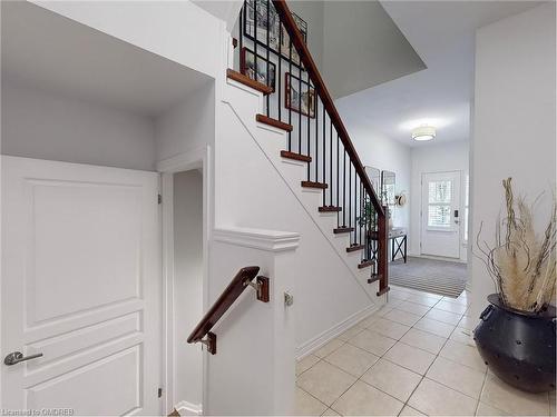 5-2086 Ghent Avenue, Burlington, ON - Indoor Photo Showing Other Room