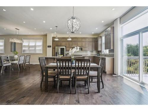 3186 Hines Drive, Oakville, ON - Indoor Photo Showing Dining Room