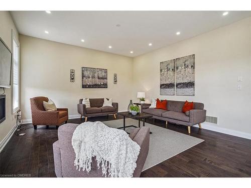 3186 Hines Drive, Oakville, ON - Indoor Photo Showing Living Room With Fireplace