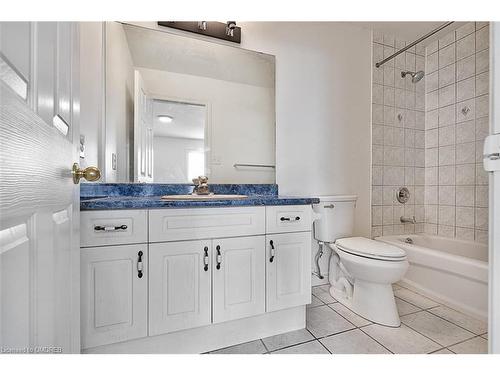 5304 Scotia Street, Burlington, ON - Indoor Photo Showing Bathroom