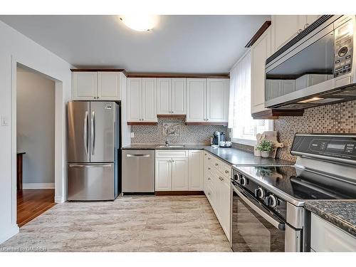 20-2145 Sherobee Road, Mississauga, ON - Indoor Photo Showing Kitchen With Stainless Steel Kitchen