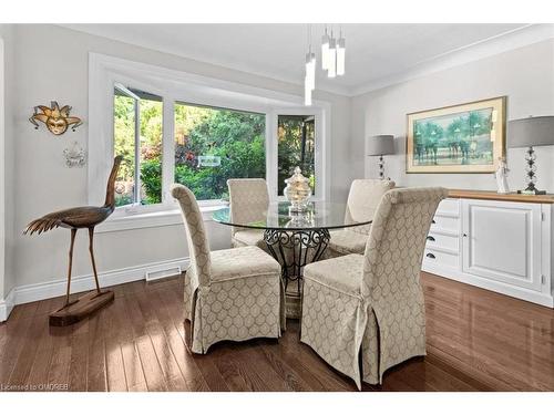 14 Lynnwood Avenue, Grimsby, ON - Indoor Photo Showing Dining Room