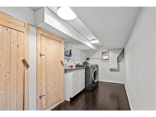 14 Lynnwood Avenue, Grimsby, ON - Indoor Photo Showing Laundry Room