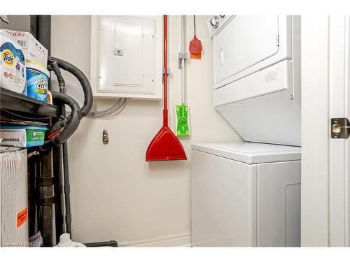 212-383 Main Street E, Milton, ON - Indoor Photo Showing Laundry Room