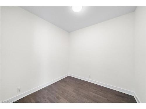 404-1575 Lakeshore Road W, Mississauga, ON - Indoor Photo Showing Other Room