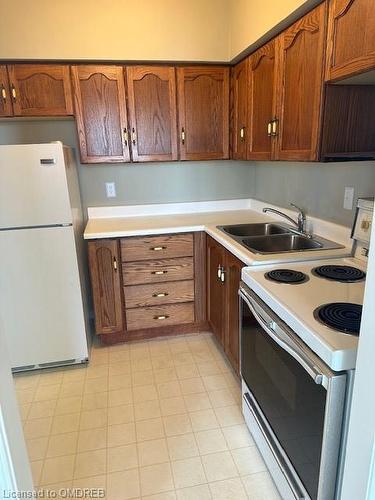 805-200 Limeridge Road W, Hamilton, ON - Indoor Photo Showing Kitchen With Double Sink