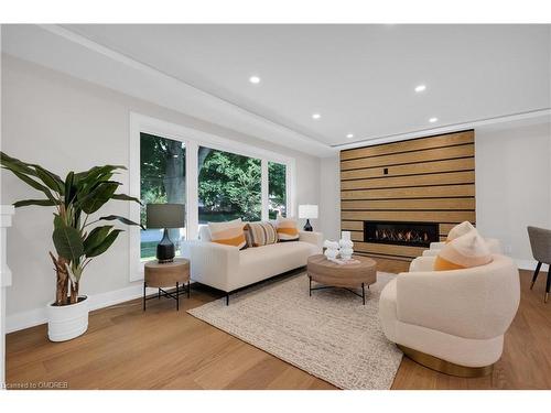 4058 Spruce Avenue, Burlington, ON - Indoor Photo Showing Living Room With Fireplace