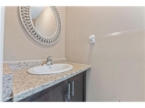 10-1354 Upper Sherman Avenue Avenue, Hamilton, ON - Indoor Photo Showing Bathroom