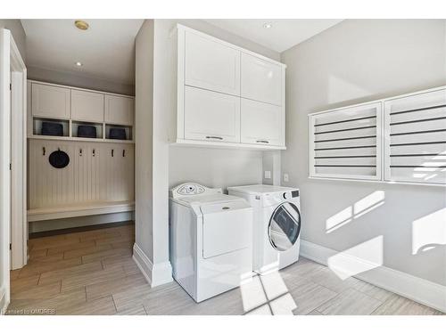 280 Balsam Drive, Oakville, ON - Indoor Photo Showing Laundry Room