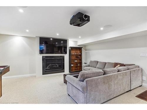 280 Balsam Drive, Oakville, ON - Indoor