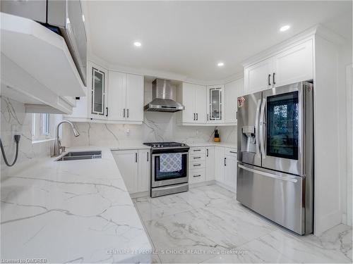 37 Giraffe Avenue, Brampton, ON - Indoor Photo Showing Kitchen With Stainless Steel Kitchen With Double Sink